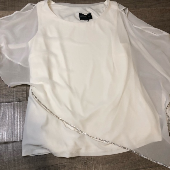 Beautiful going out top shirt with crystal plus size - Picture 2 of 11